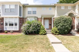 2723 Grayson Street, Ferndale, MI 48220