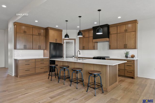7940 S 42nd Street, Lincoln, NE 68516