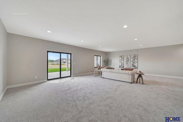 7940 S 42nd Street, Lincoln, NE 68516