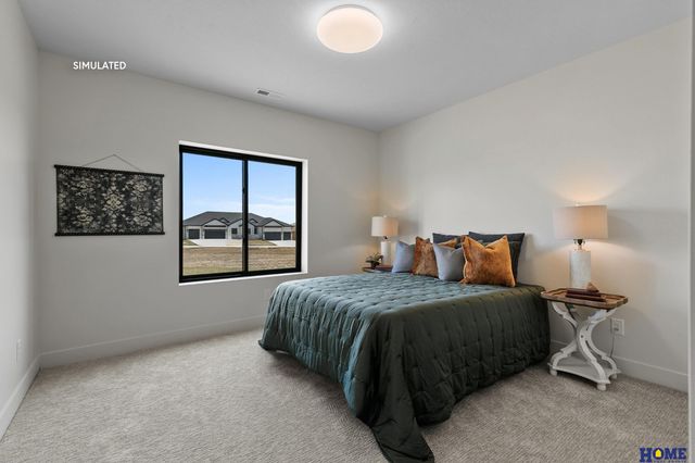 7940 S 42nd Street, Lincoln, NE 68516