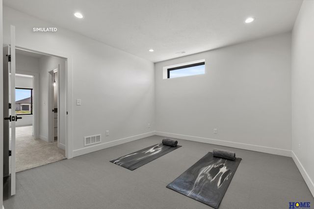 7940 S 42nd Street, Lincoln, NE 68516