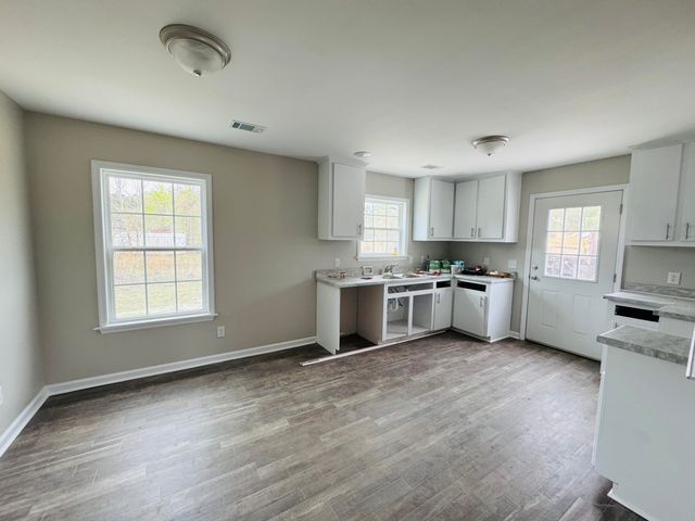 125 Ginn Altman Avenue, Hampton, SC 29924