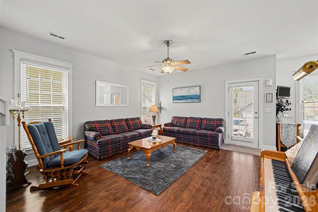 119 E Decatur Avenue, Mooresville, NC 28117