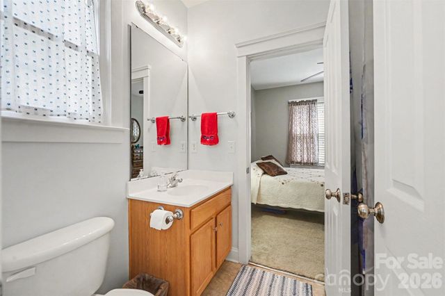 119 E Decatur Avenue, Mooresville, NC 28117