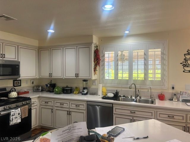 6105 Flaming Arrow Road, North Las Vegas, NV 89031