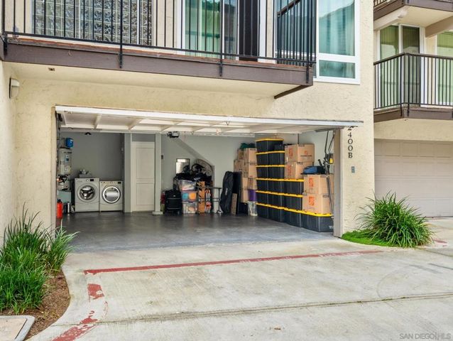 2400 Altisma Way B, Carlsbad, CA 92009