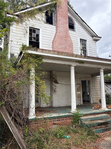 714 Lapsley Street, Selma, AL 36701