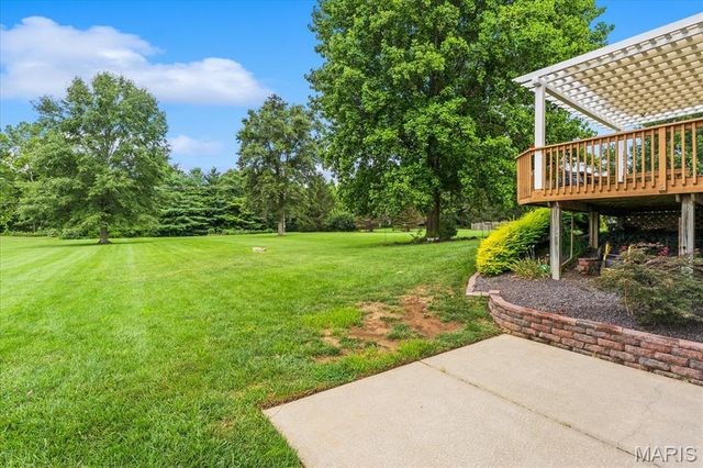 4301 Woodfield Place, Belleville, IL 62226