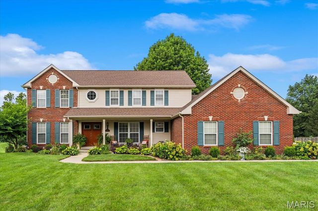 4301 Woodfield Place, Belleville, IL 62226