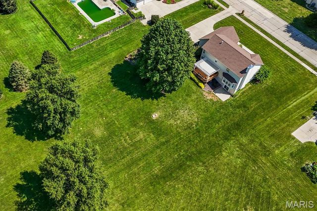 4301 Woodfield Place, Belleville, IL 62226