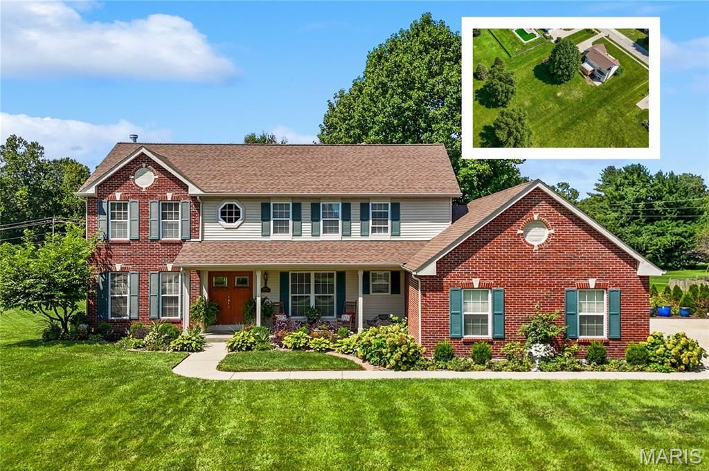 4301 Woodfield Place, Belleville, IL 62226