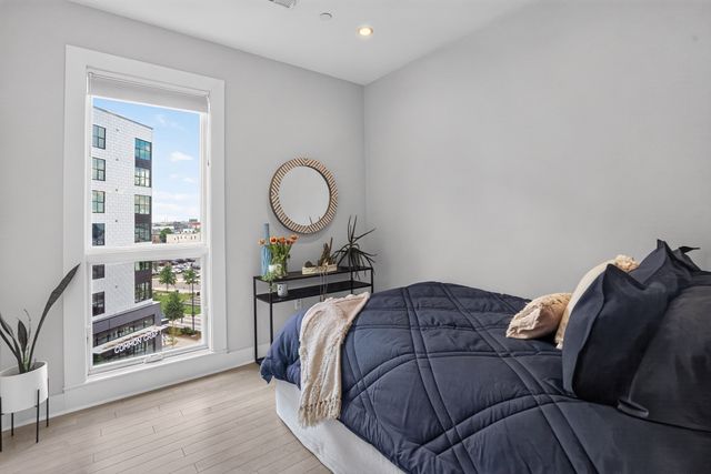 232 Old Colony Ave 506a, Boston, MA 02127