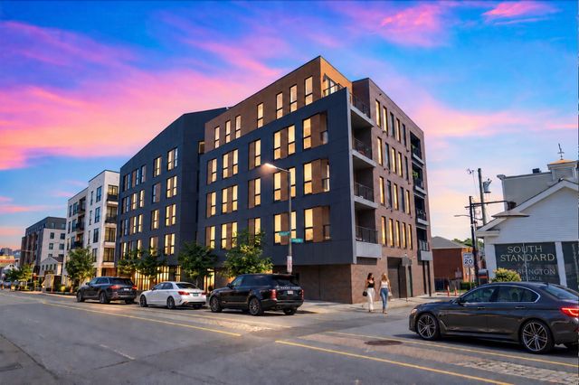 232 Old Colony Ave 506a, Boston, MA 02127