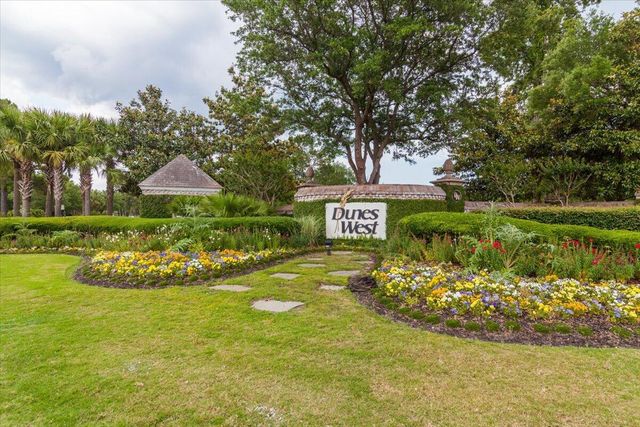 2717 Palmetto Hall Boulevard, Mount Pleasant, SC 29466