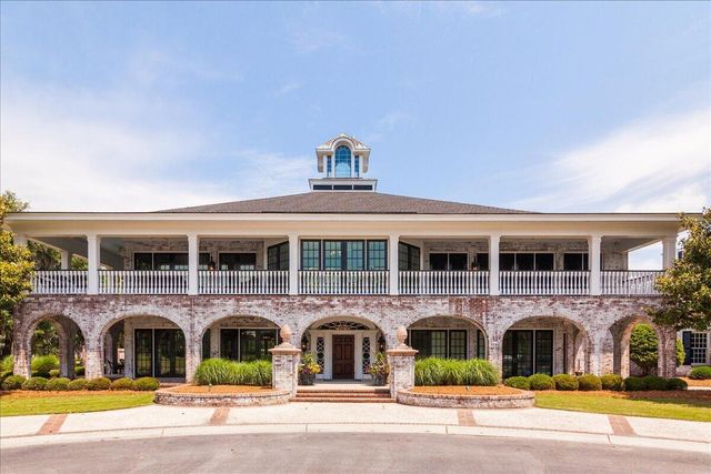 2717 Palmetto Hall Boulevard, Mount Pleasant, SC 29466