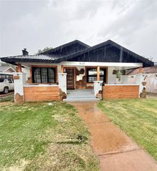 717 E Walnut Street, Altus, OK 73521