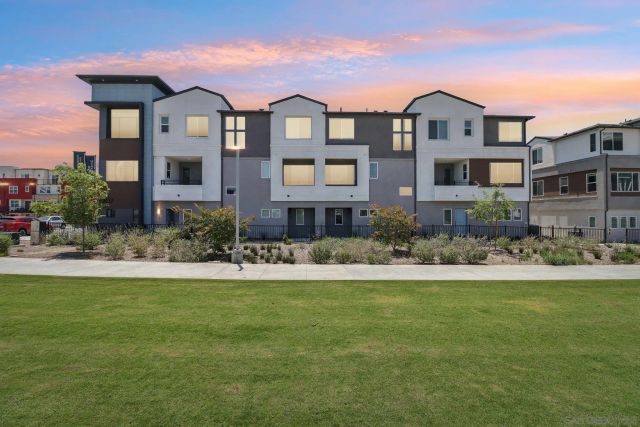 1907 Capella St 1938-3, Chula Vista, CA 91915