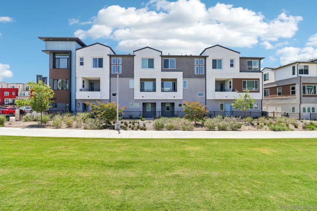 1907 Capella St 1938-3, Chula Vista, CA 91915
