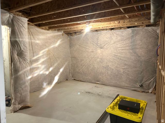 645 W LAFAYETTE ST, Stansbury Park, UT 84074