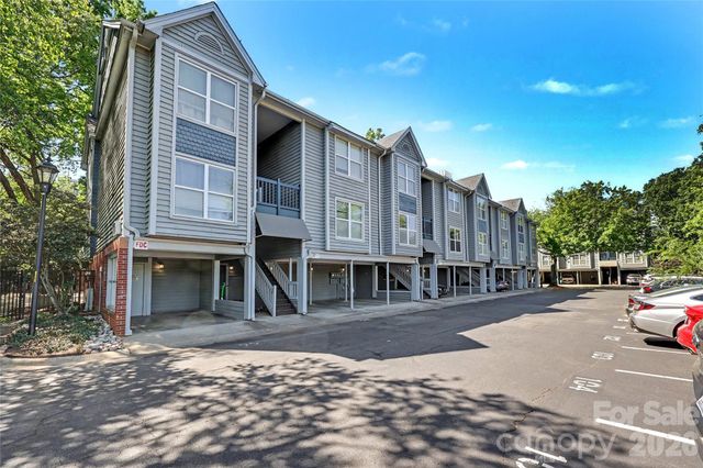 517 N Graham Street 2D, Charlotte, NC 28202