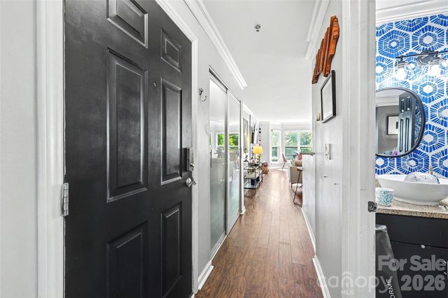 517 N Graham Street 2D, Charlotte, NC 28202