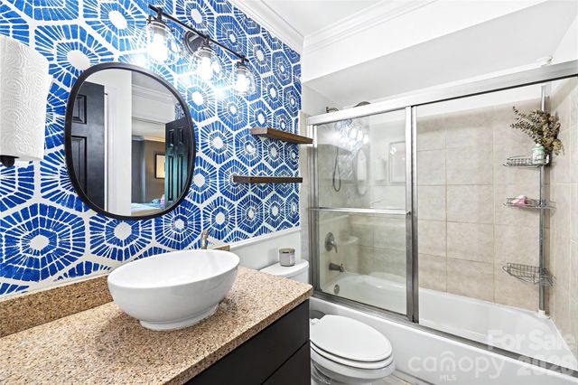 517 N Graham Street 2D, Charlotte, NC 28202
