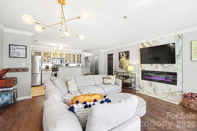 517 N Graham Street 2D, Charlotte, NC 28202