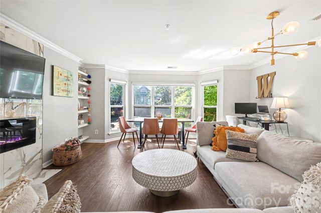 517 N Graham Street 2D, Charlotte, NC 28202