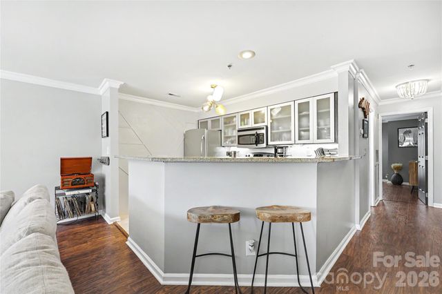 517 N Graham Street 2D, Charlotte, NC 28202