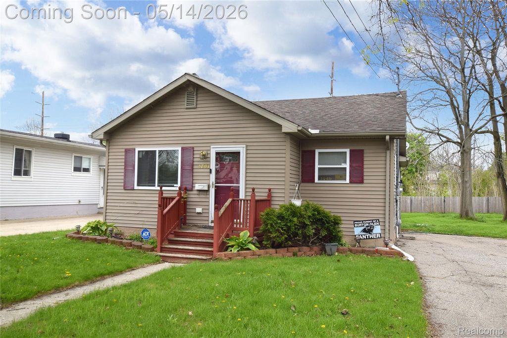 4301 Pengelly Road, Flint, MI 48507