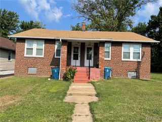5823 Hamilton Avenue, Jennings, MO 63136
