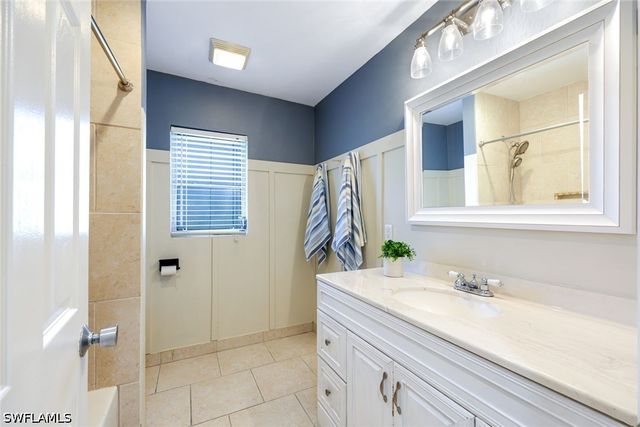 169 Baltusrol DR, Naples, FL 34113