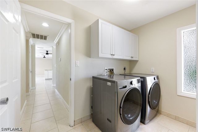 169 Baltusrol DR, Naples, FL 34113