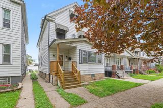 5032 W Gunnison Street, Chicago, IL 60630