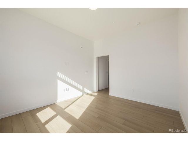 6153 N Ceylon St 3-106, Denver, CO 80249