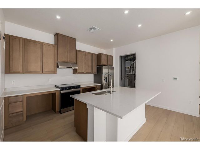 6153 N Ceylon St 3-106, Denver, CO 80249