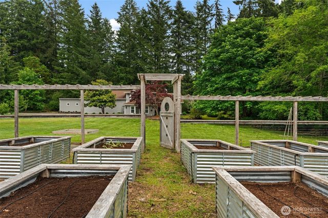9922 132nd Street NW, Gig Harbor, WA 98329