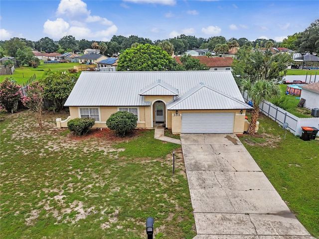 306 OAK TRACK RADIAL, Ocala, FL 34472