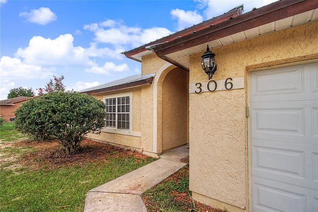 306 OAK TRACK RADIAL, Ocala, FL 34472