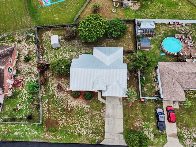 306 OAK TRACK RADIAL, Ocala, FL 34472