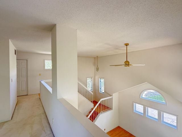 15575 17th Place N, Plymouth, MN 55447
