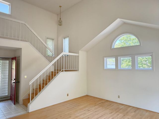 15575 17th Place N, Plymouth, MN 55447