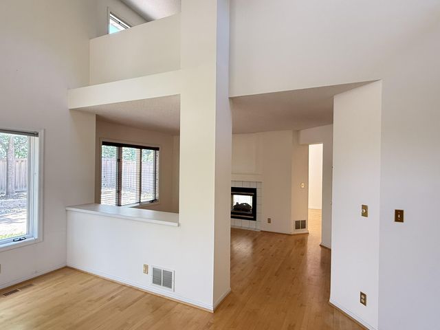 15575 17th Place N, Plymouth, MN 55447