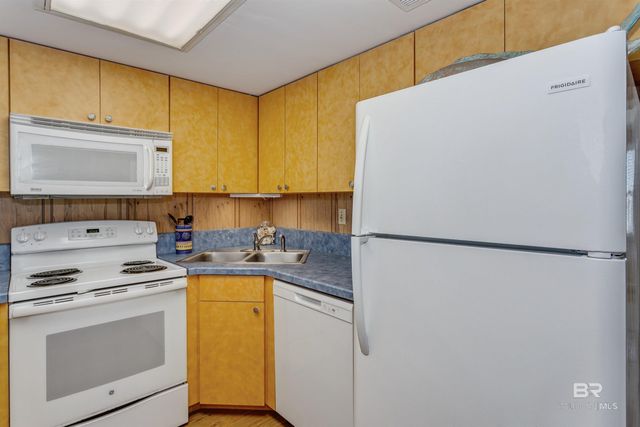 700 W Beach Boulevard 108, Gulf Shores, AL 36542