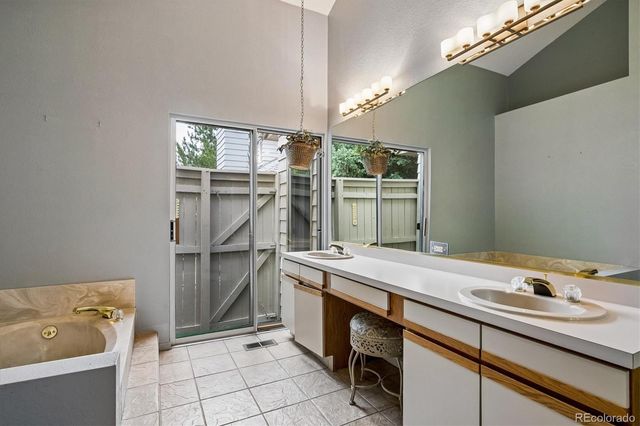 1911 Tee Lane, Castle Rock, CO 80104