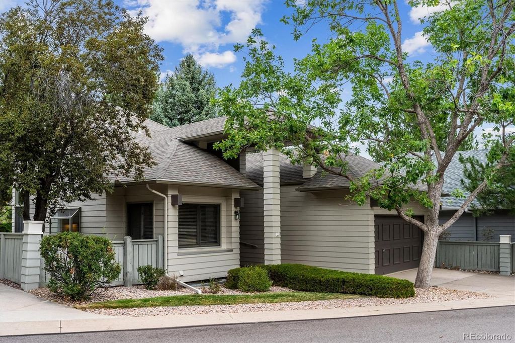 1911 Tee Lane, Castle Rock, CO 80104