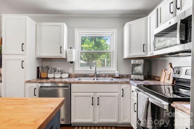 5654 Chadwick Court, Rock Hill, SC 29732