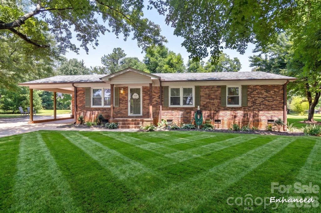 5654 Chadwick Court, Rock Hill, SC 29732