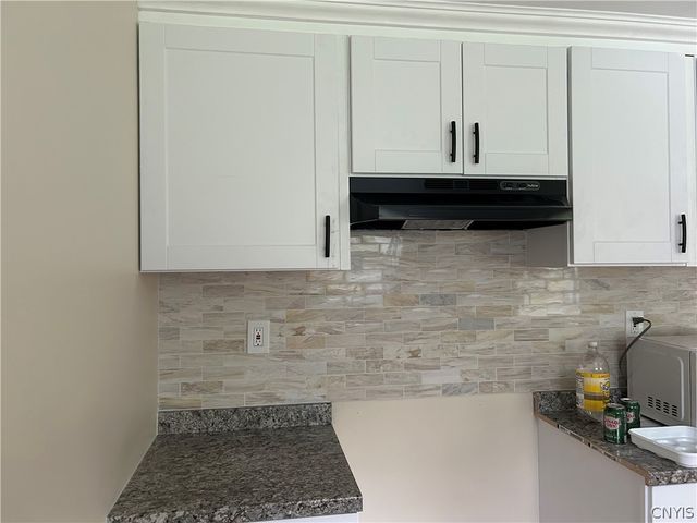 474 East Seneca trnpke Turnpike, Syracuse, NY 13205