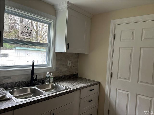 474 East Seneca trnpke Turnpike, Syracuse, NY 13205